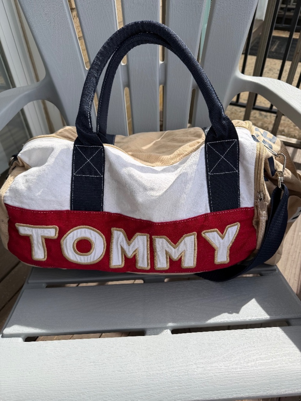 Tommy Hilfiger Duffle bag